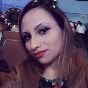 Meet your Posher, Rocio